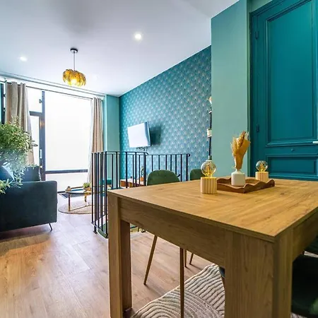 Apartamento Beautiful Close To Eiffel Tower París